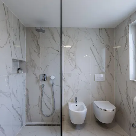 Apartment Traumhaftes Nur 100 Meter Zum Mit Whirlpool, Meerblick, Bbq *
